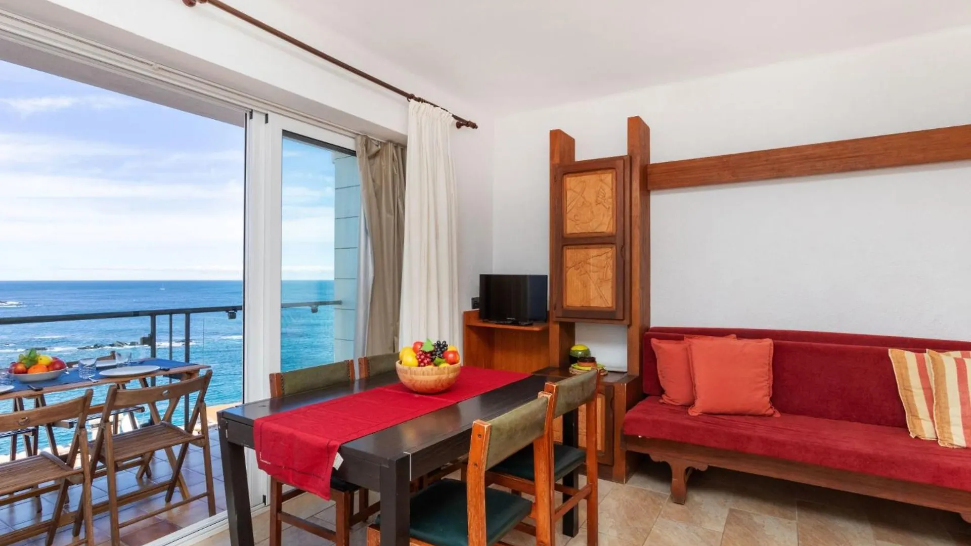 Apartment Mar I Muntanya-3 By Interhome Llanca