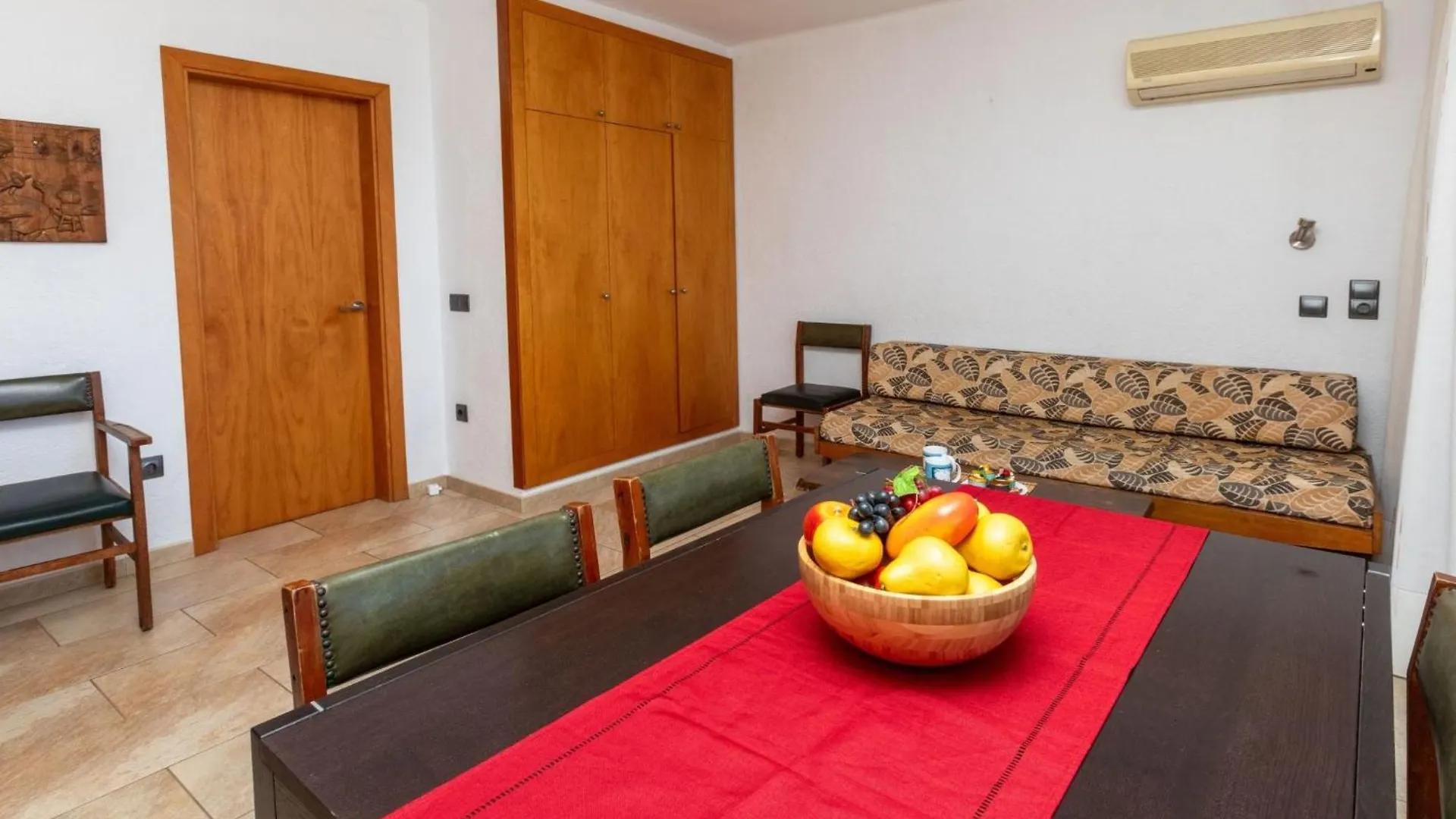 Apartment Mar I Muntanya-3 By Interhome Llanca